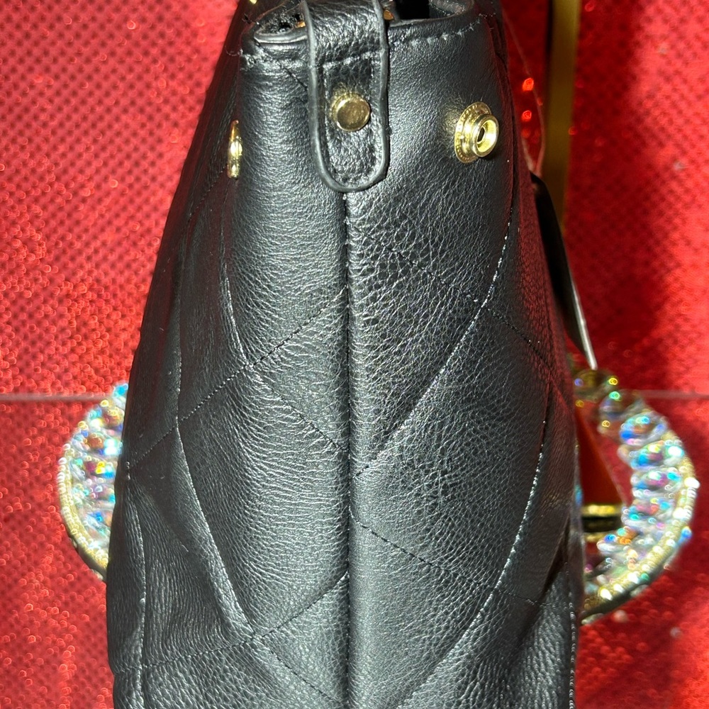 Alba Black Webbing & Bee Quilted Crossbody 18” x 11” x 5” NWT - Picture 4 of 15